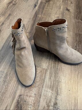 Lucky Brand Taupe Suede Studded Fringe Booties